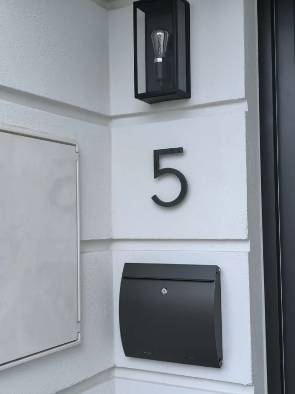Post box "Alec" Umbra Grey RAL7022 - Image 2